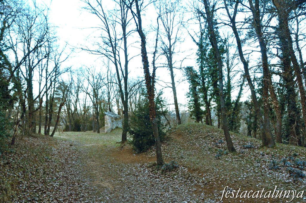 Castellterçol - Poues de glaç de la Ginebreda