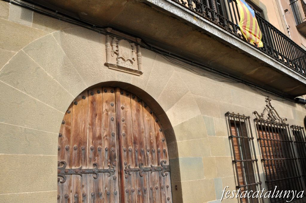 Castellterçol - Plaça Prat de la Riba (Can Marsans)