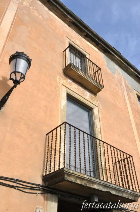 Castellterçol - Plaça Prat de la Riba (Can Posas)