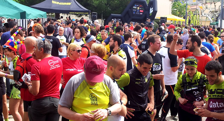 Tuga Trail, Cursa de muntanya i caminada popular a Castellolí