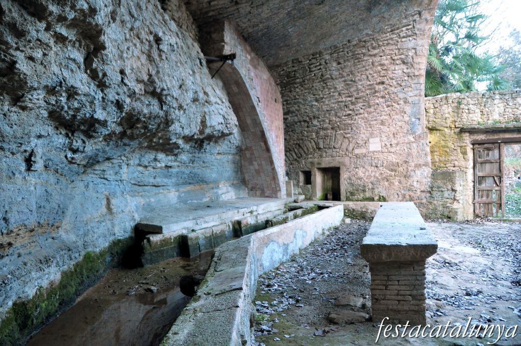 Castellterçol - Rentador de llana El Roquer