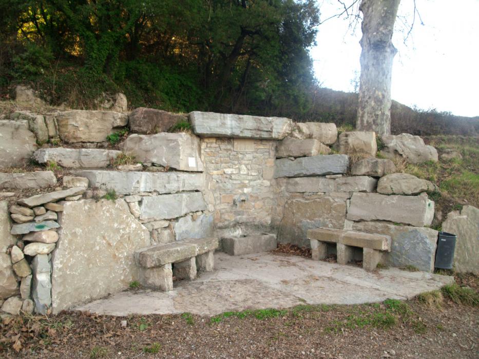 Els Oratoris i la font del Viver de Castellterçol