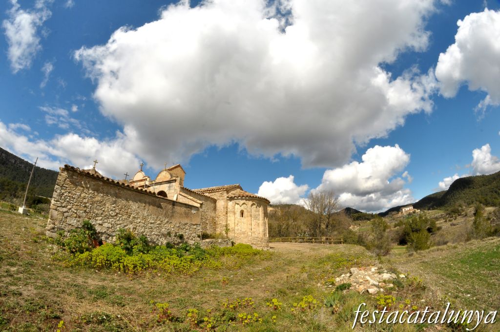 Castellolí - Església romànica de Sant Pere i Sant Feliu de la Vall d'Aguilera