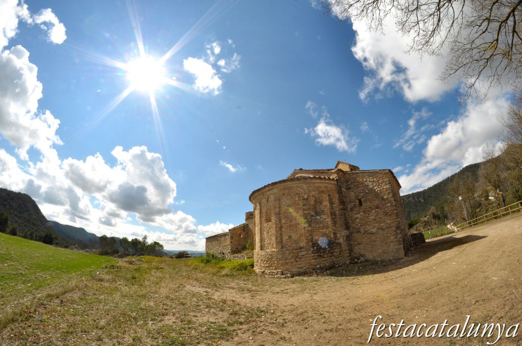 Castellolí - Església romànica de Sant Pere i Sant Feliu de la Vall d'Aguilera