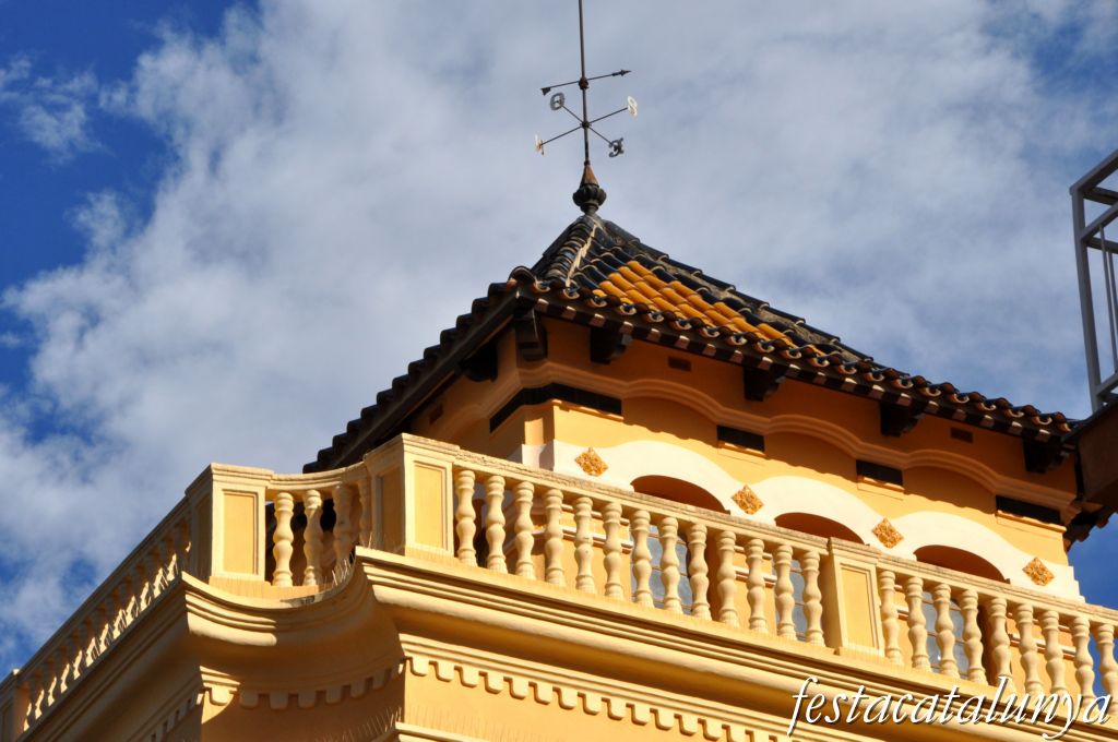 Cal Vador Bruixa d'Olesa de Montserrat