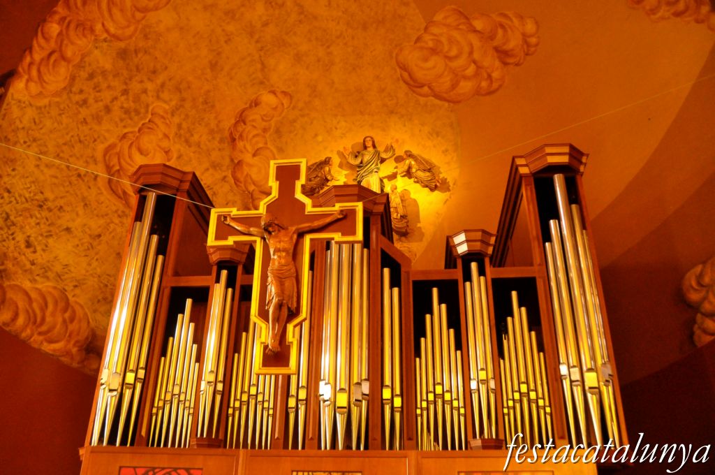 Església parroquial de Santa Maria d'Olesa de Montserrat ***