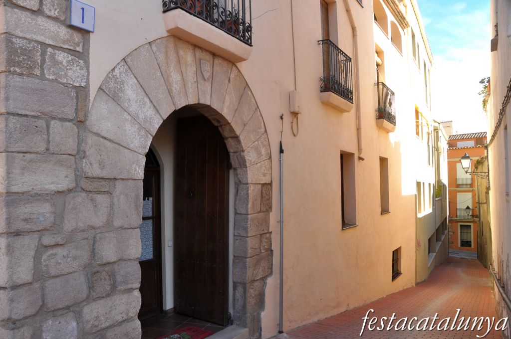 Olesa de Montserrat - Carrer Montserrat