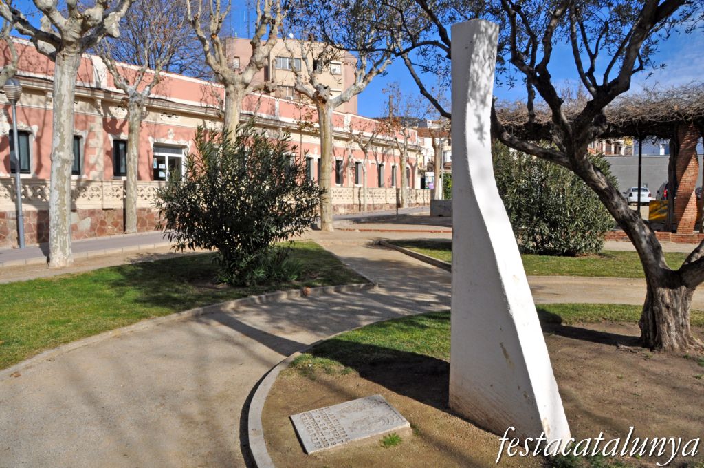 Olesa de Montserrat - Monument Agermanament