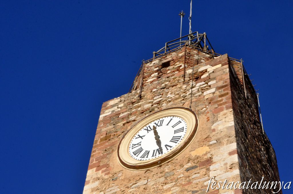 Torre del rellotge d'Olesa de Montserrat ***