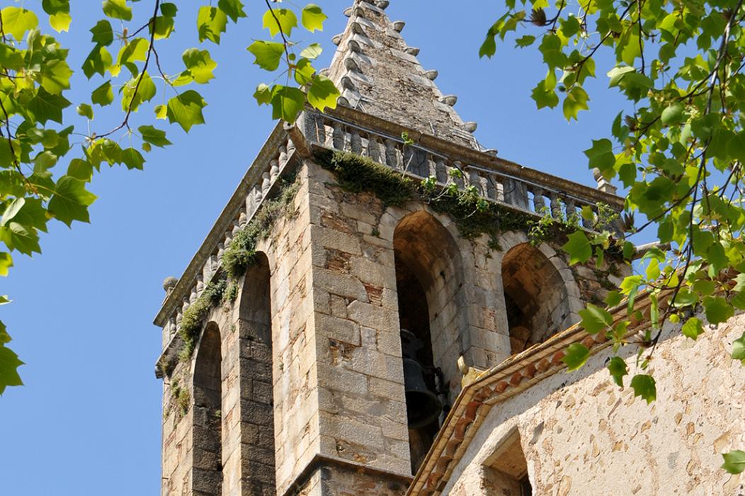 Aiguaviva - Església parroquial de Sant Salvador