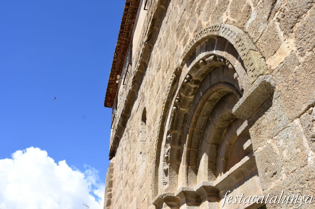 Església de Sant Martí de Maçanet de Cabrenys ***