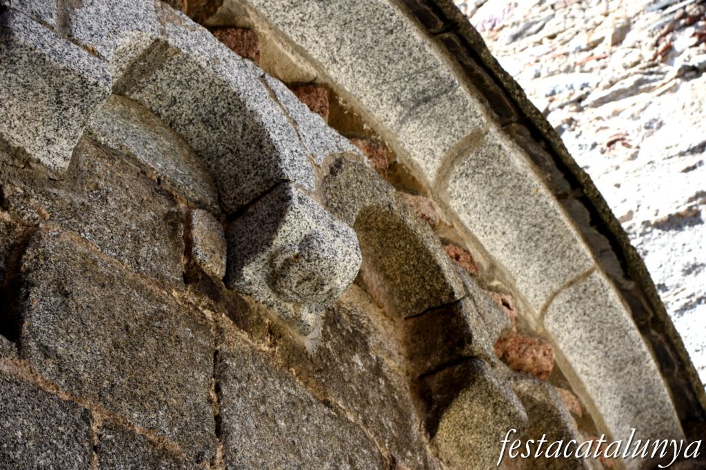 Maçanet de Cabrenys - Església de Sant Martí - Àbsis