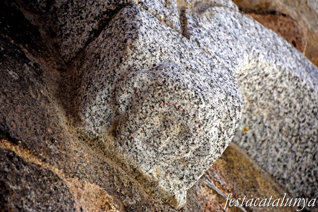 Maçanet de Cabrenys - Església de Sant Martí - Àbsis