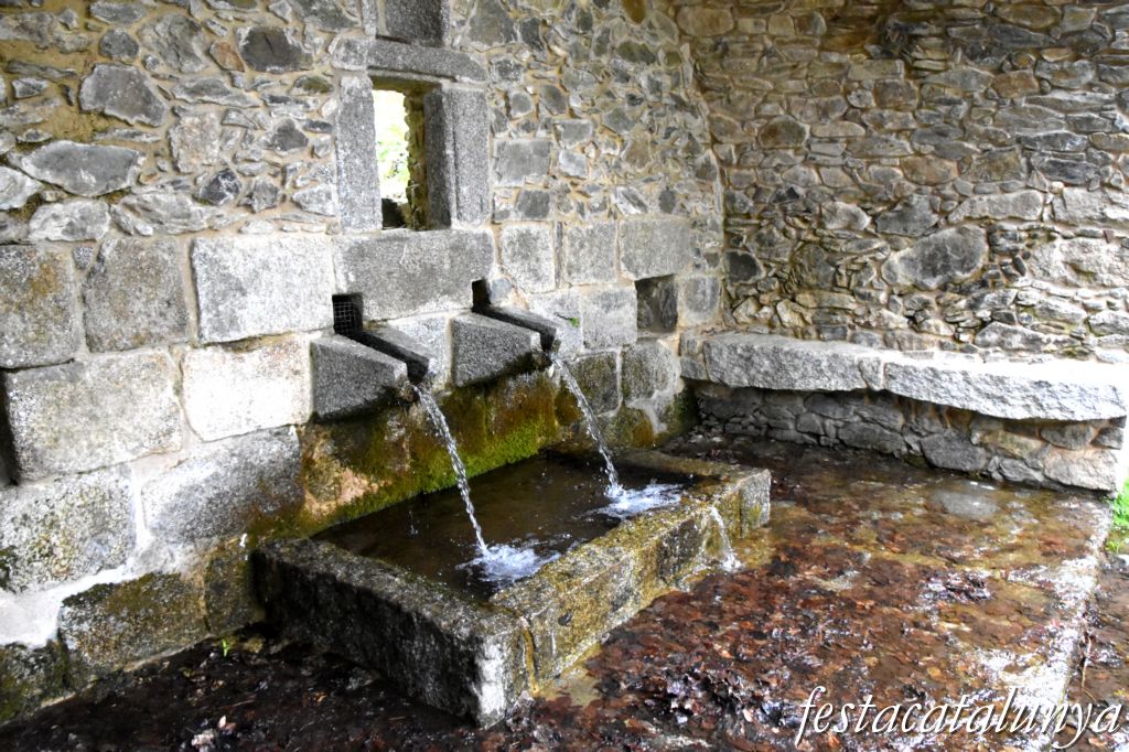 Les Salines de Maçanet de Cabrenys ***