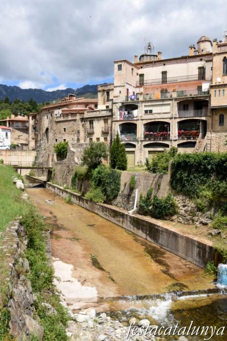 Maçanet de Cabrenys - Muralles de Maçanet
