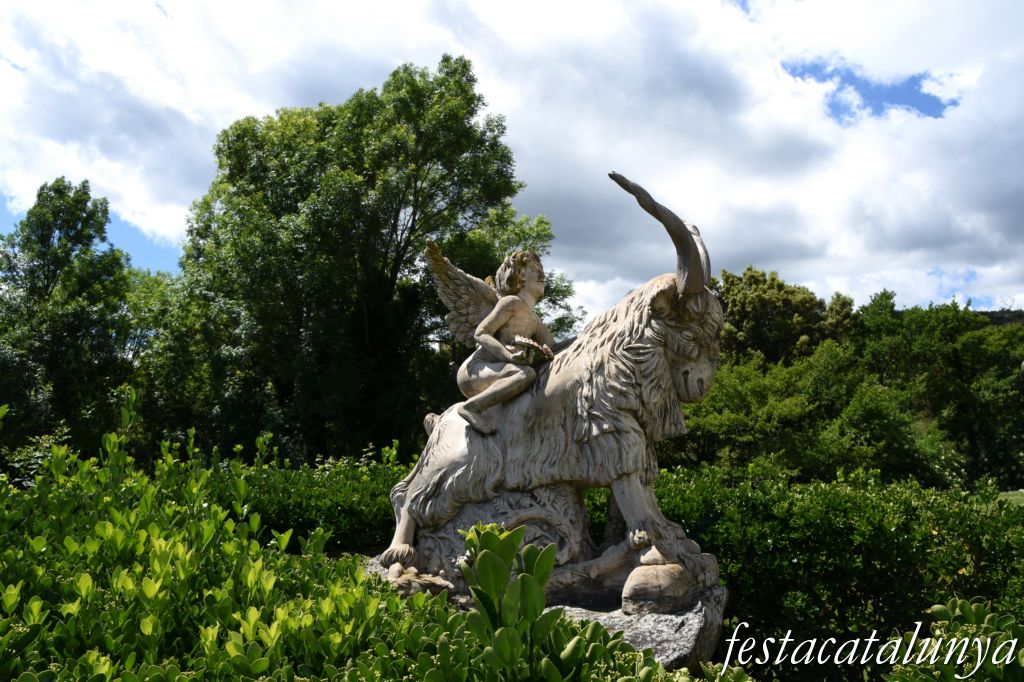 Maçanet de Cabrenys - Les cabres de Cupido