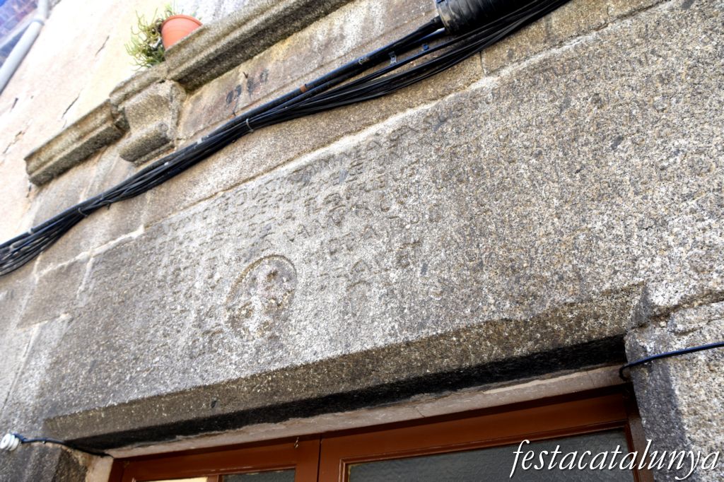 Maçanet de Cabrenys - Cal Paris o Cal Rei