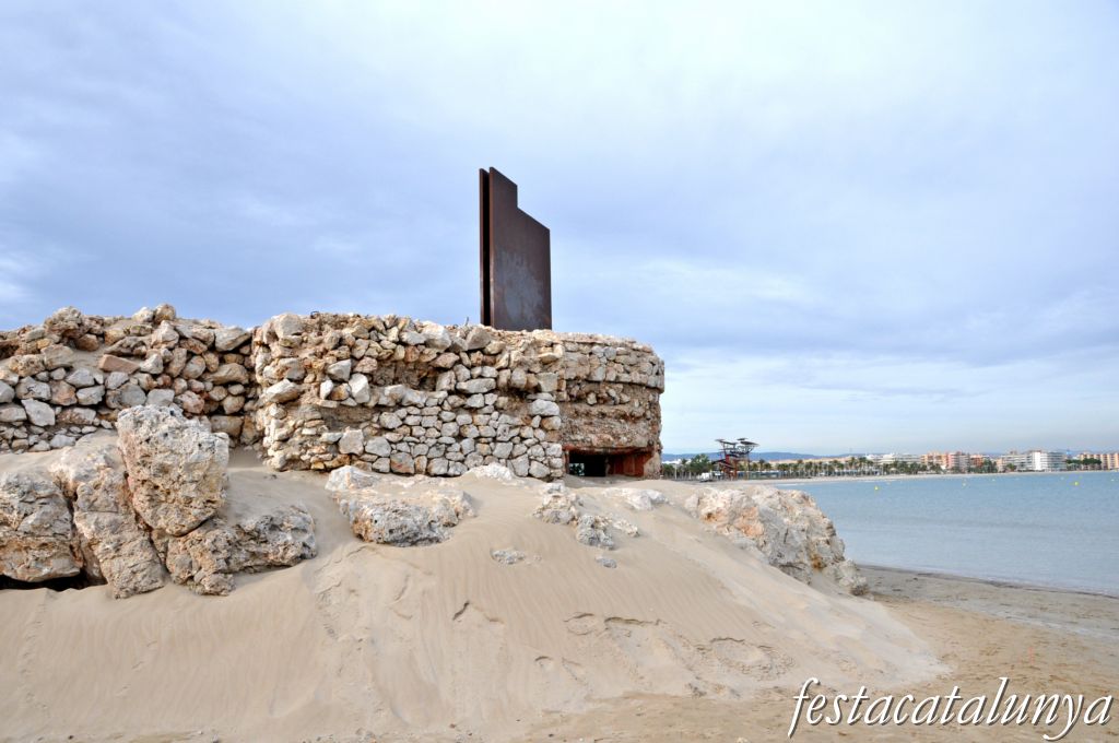 Vila-seca - Grup escultòric Marca d'Aigua de Sergi Aguilar a la Pineda