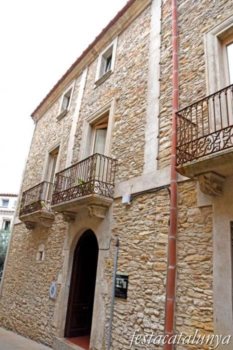 Begur - Can Petu o casa Pere Pont