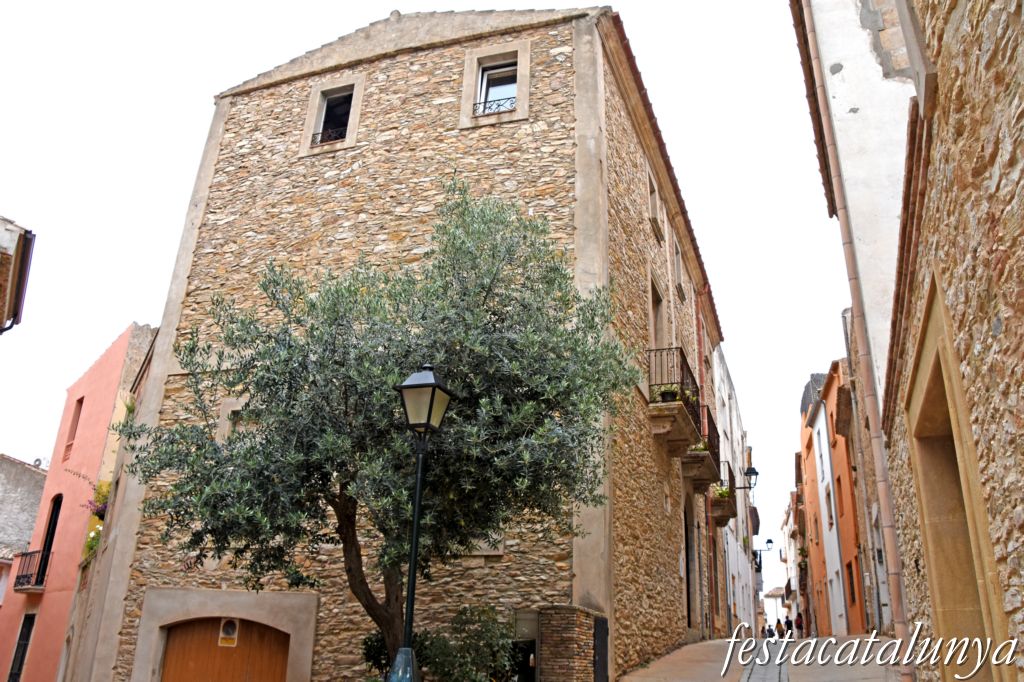 Begur - Can Petu o casa Pere Pont