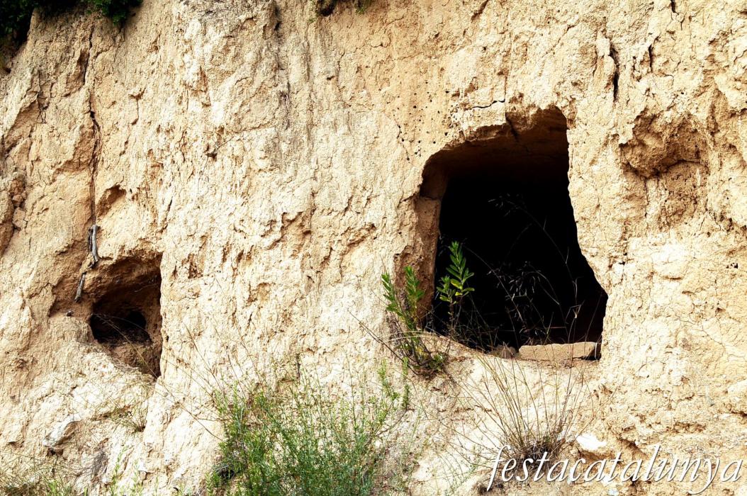 La Fatarella - Refugis de la batalla de l'Ebre