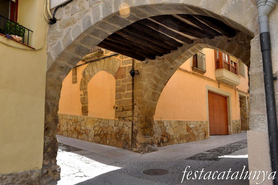 Nucli antic de la Fatarella: els perxes ***