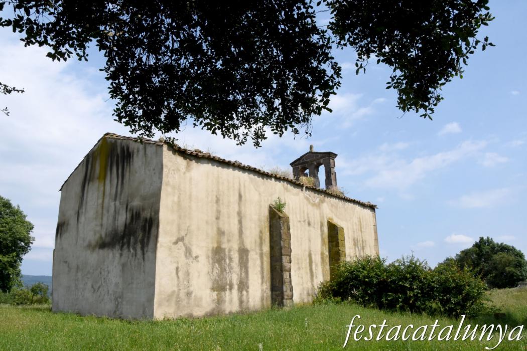 L'Esquirol - Ermita de Santa Maria de Vilanova o de les Escales