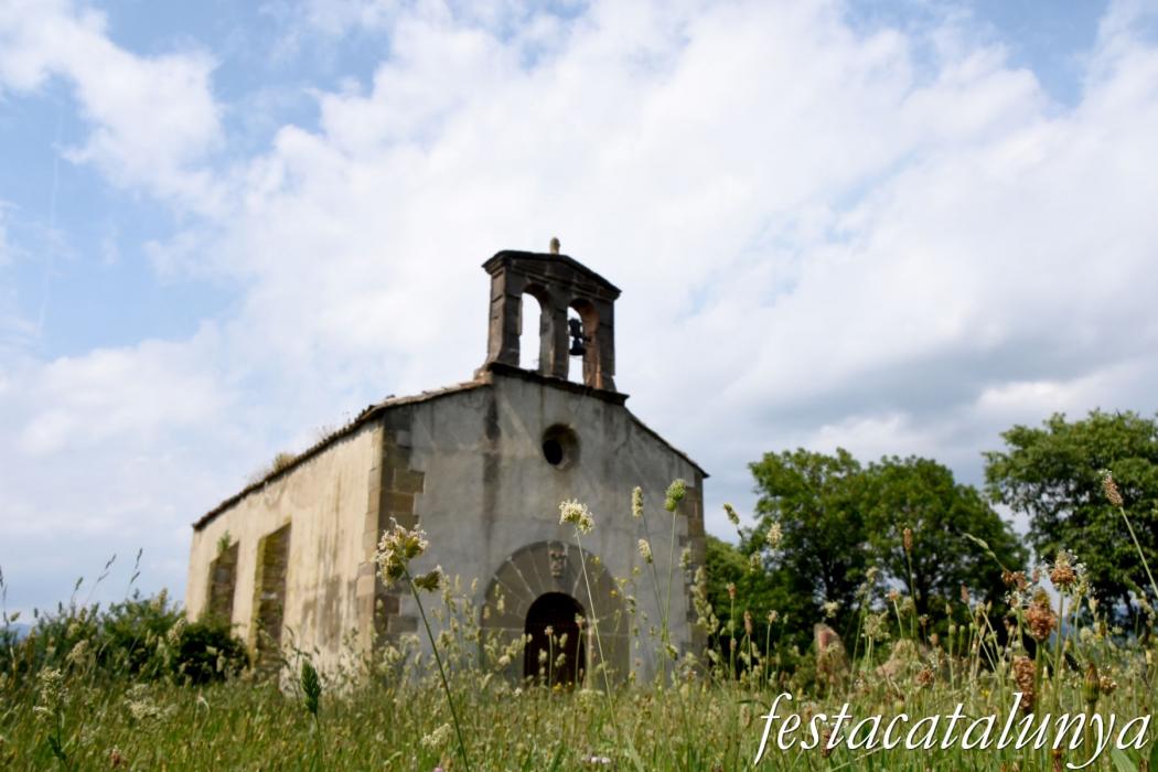 L'Esquirol - Ermita de Santa Maria de Vilanova o de les Escales