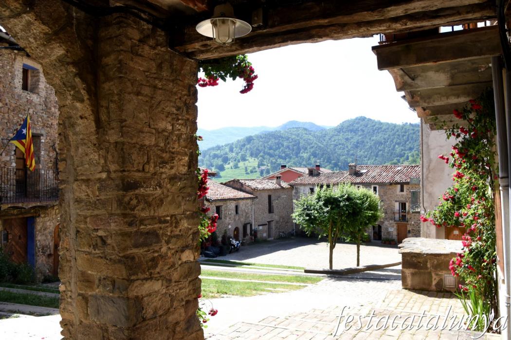 Vallfogona del Ripollès - Conjunt medieval del nucli antic