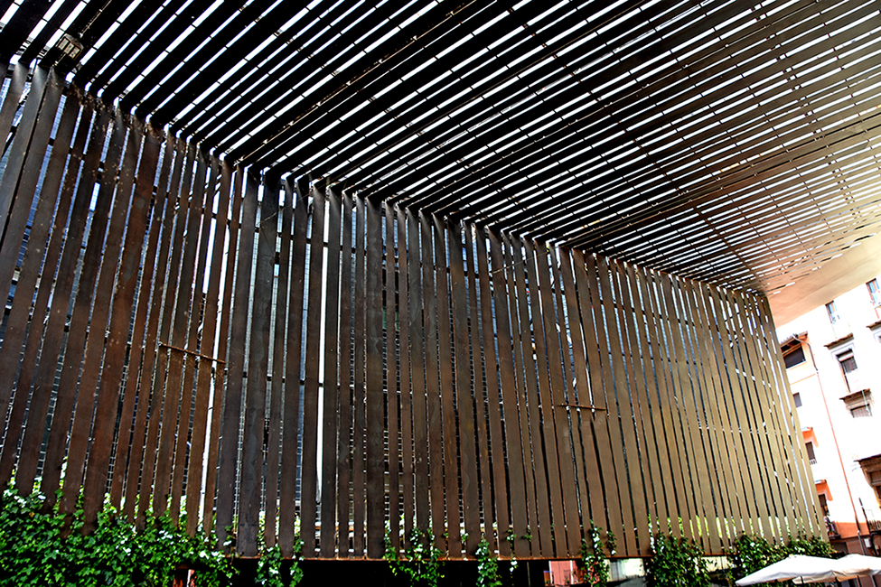 Espai públic Teatre La Lira de Ripoll