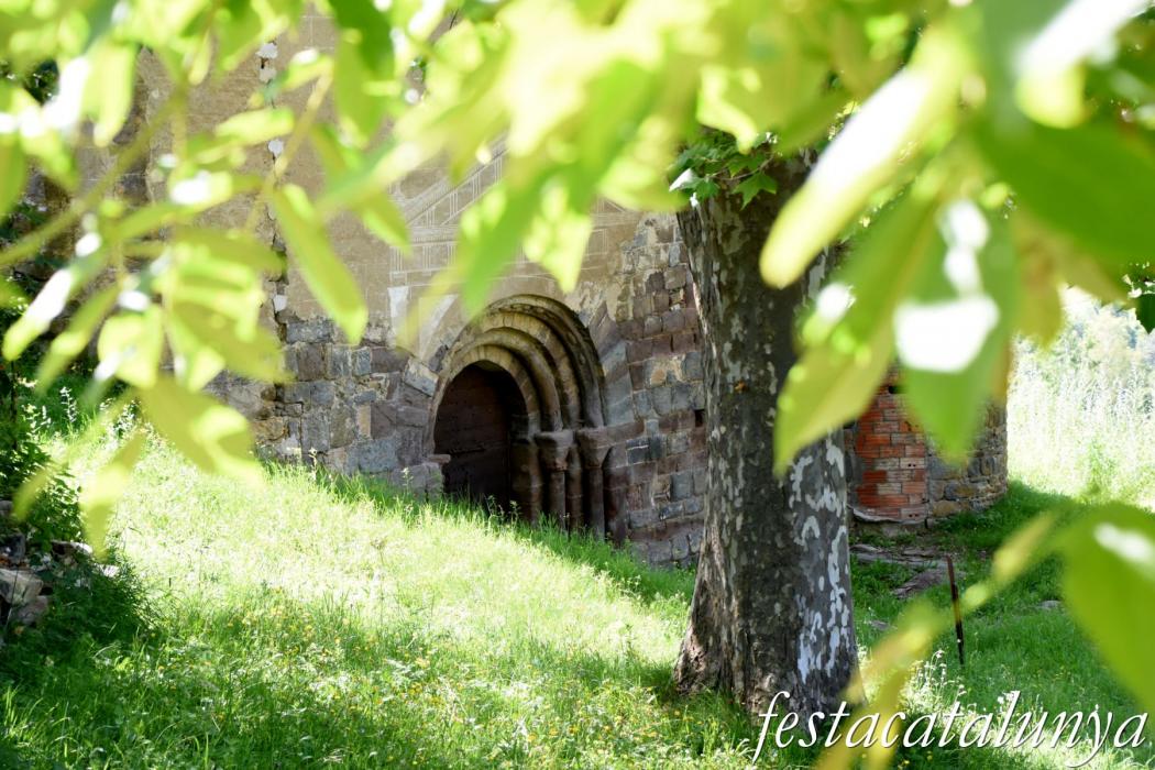 Vallfogona del Ripollès - Església de Sant Julià
