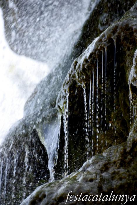 Vallfogona del Ripollès - Font de la Tosca