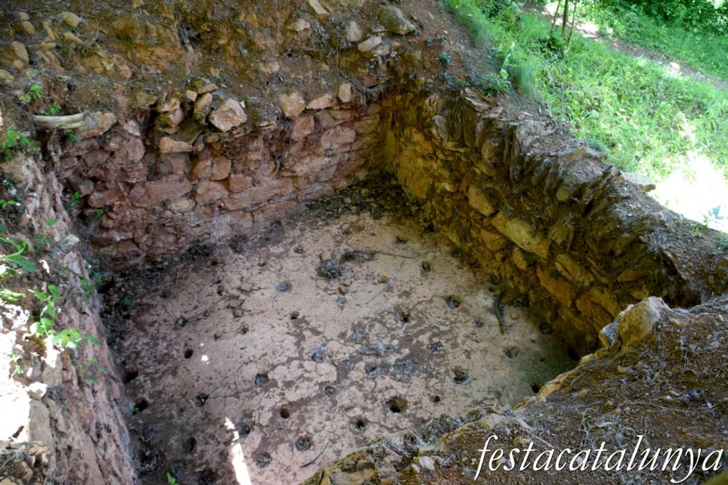 Vallfogona del Ripollès - Teuleria del Pinetar de l'Obra