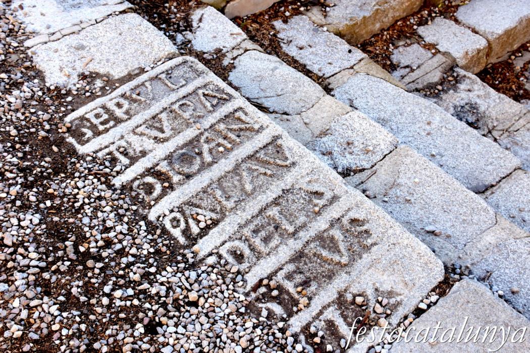 Llívia - Laudes sepulcrals