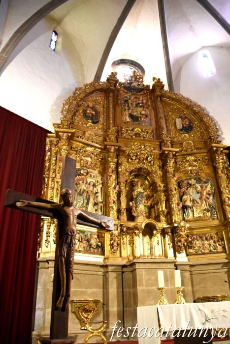 Llívia - Retaule barroc a l'altar major de la Mare de Déu dels Àngels