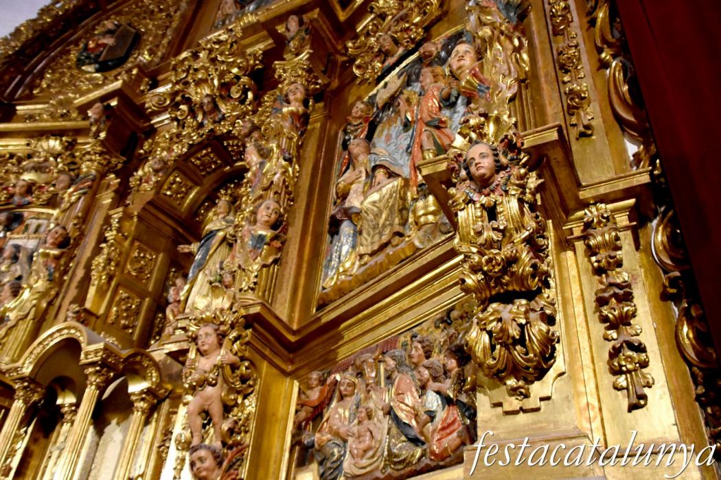 Llívia - Retaule barroc a l'altar major de la Mare de Déu dels Àngels