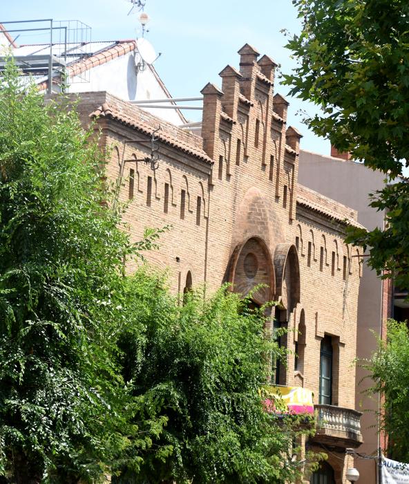 Federació Obrera de Molins de Rei ***