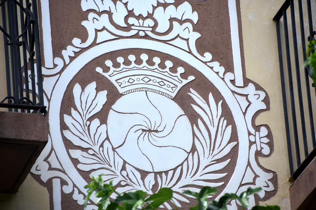 Carrer Rubió i Ors de Molins de Rei: Escola el Palau i casa dels Mestres