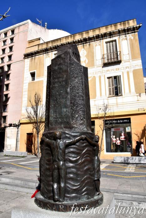 Mataró - Escultures urbanes - Ciutat Pubilla de la Sardana