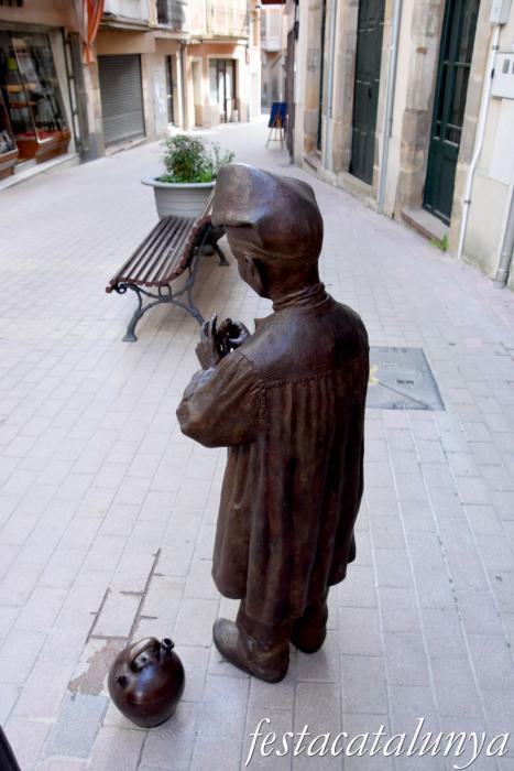 Sant Hilari Sacalm - Carrer Vic - Estàtua Jaumet