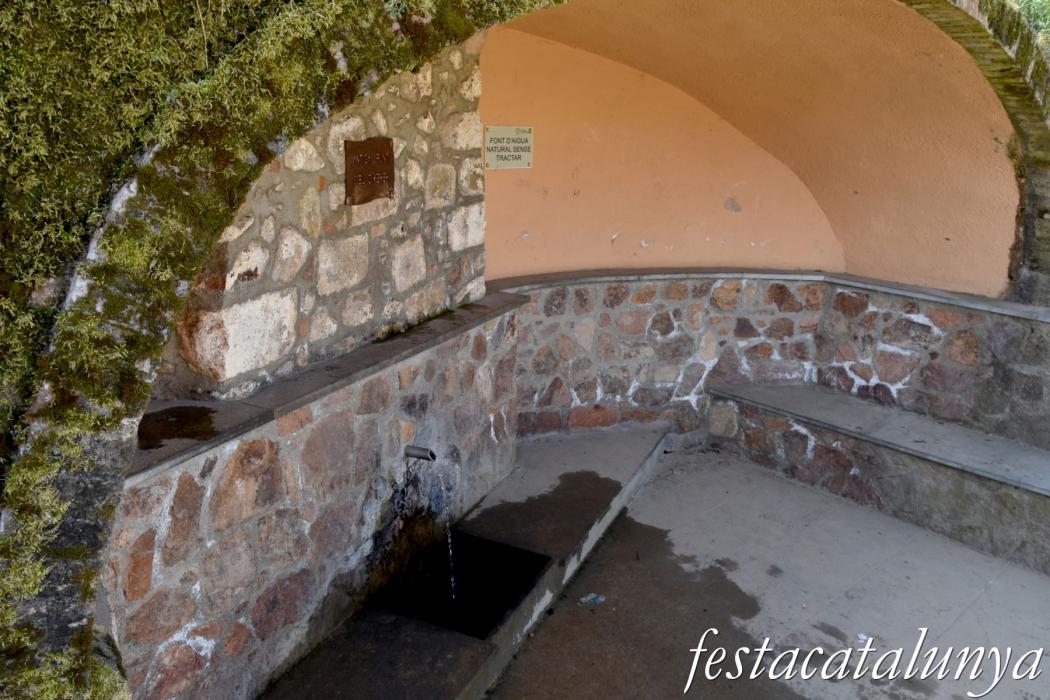 Sant Hilari Sacalm - Font del Cirerer