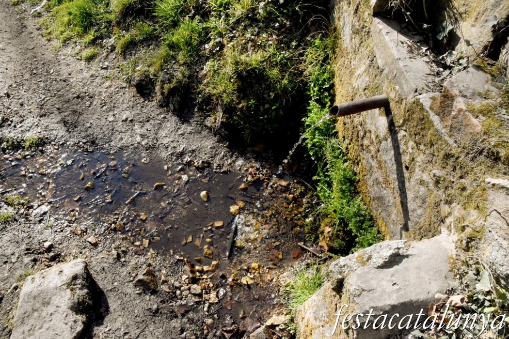 Sant Hilari Sacalm - Font dels Abeuradors