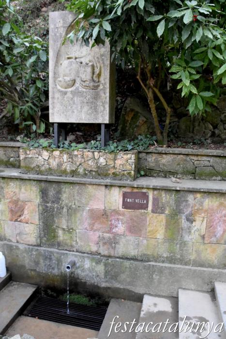 Sant Hilari Sacalm - Font Vella