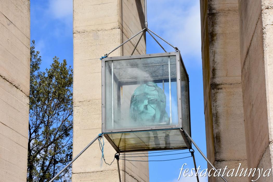 Sant Hilari Sacalm - Monument al General Moragues