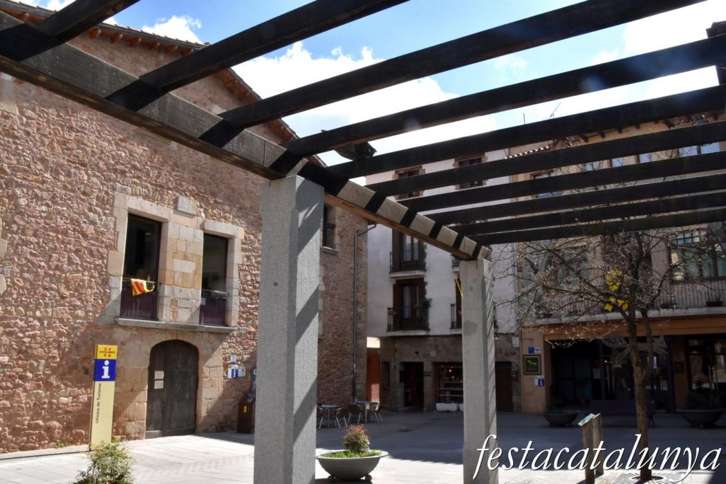 Sant Hilari Sacalm - Plaça Porxada