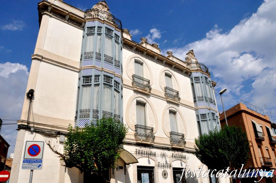 Amposta - Casa Masià, Banc Central