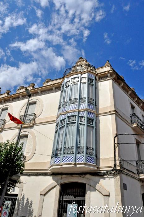 Amposta - Casa Masià, Banc Central