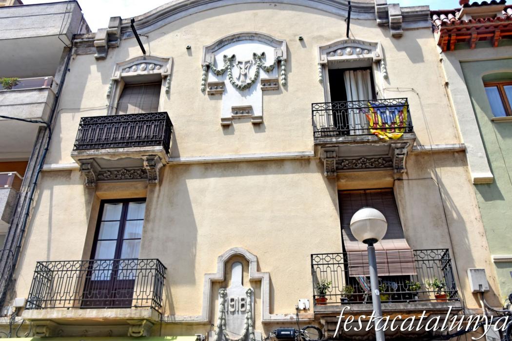 Molins de Rei - Cases del carrer Pi i Margall