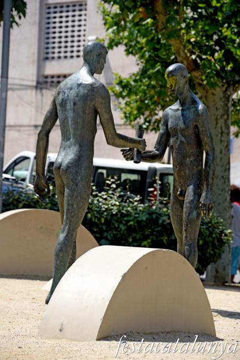 Molins de Rei - Escultura fundació de Molins
