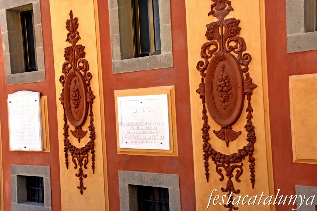 Molins de Rei - Casa de comportes del Canal de la Infanta